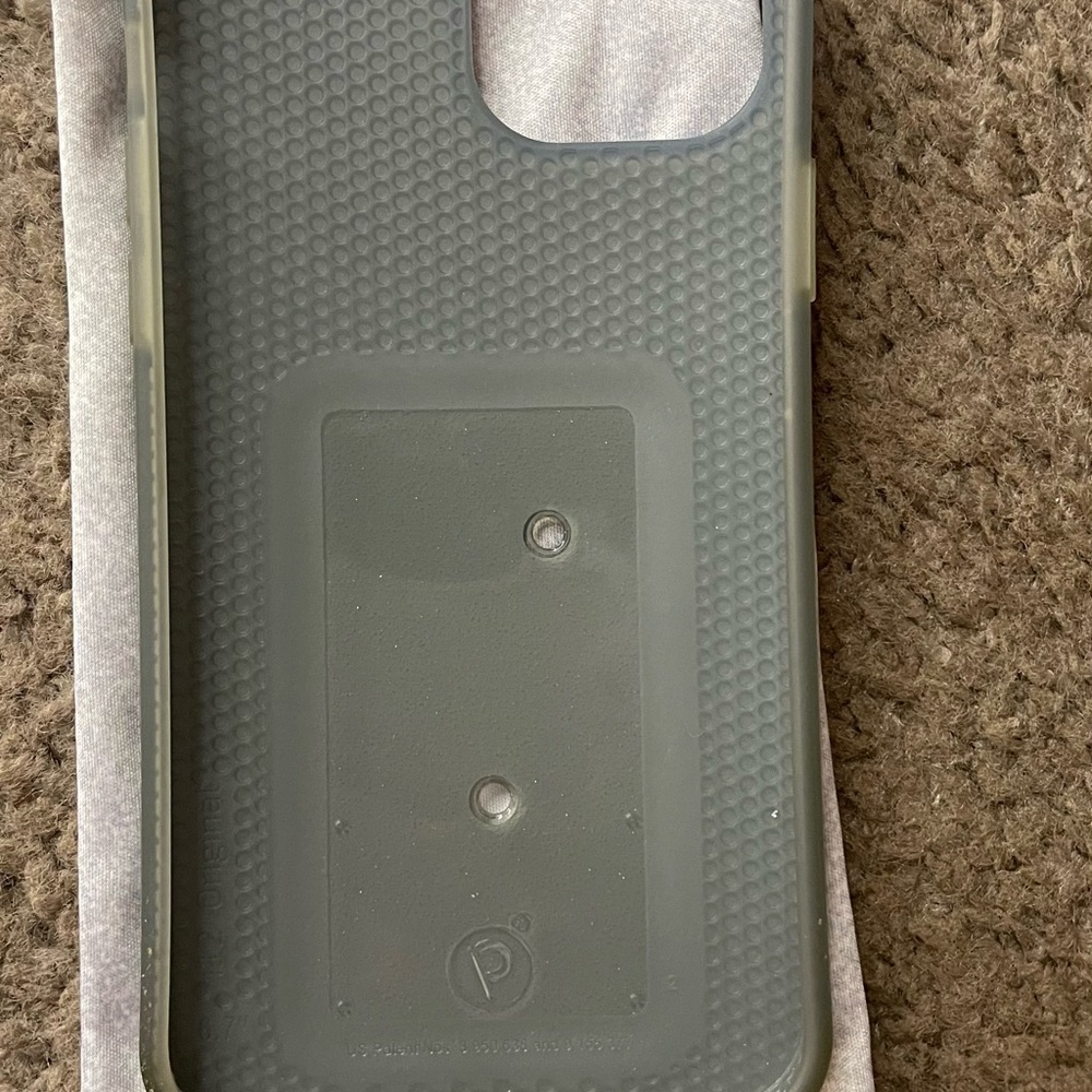 Loopy case - Picture 2 of 2